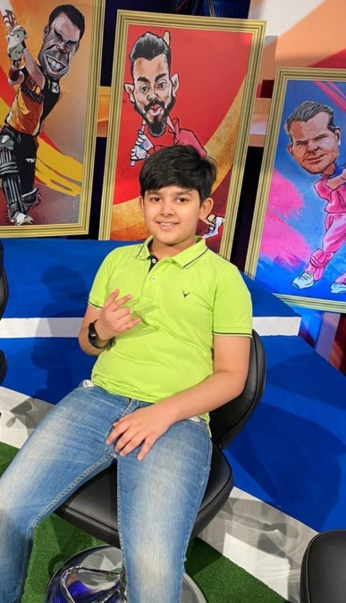 Ryanite Aarav Sharma is the youngest anchor to host  IPL 2020 Masala Unlock show on Zee News