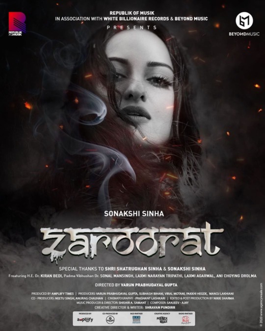 Sonakshi Sinha teams up with Shatrughan Sinha for a music video, Zaroorat